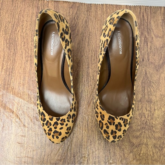 Liz Claiborne Leopard Cheetah Leather Heels Size 7.5 - Picture 4 of 14